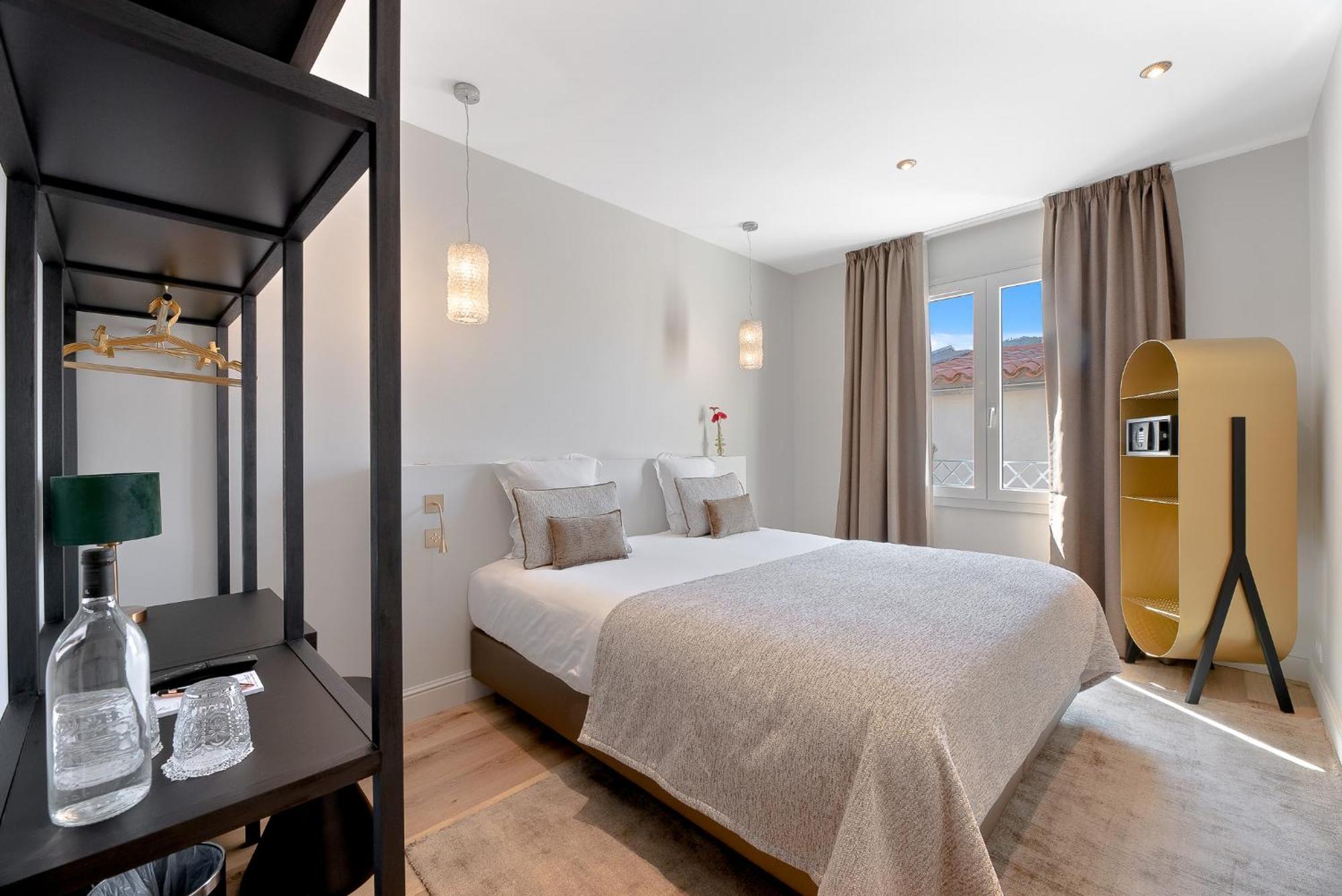 Comfort Room